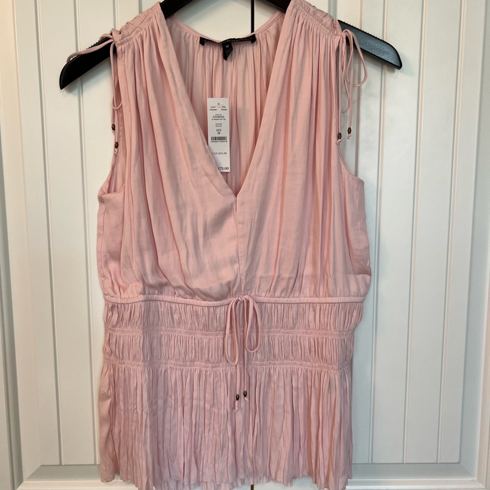 White House black market top